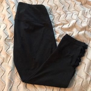 Black yogalicious Capri leggings